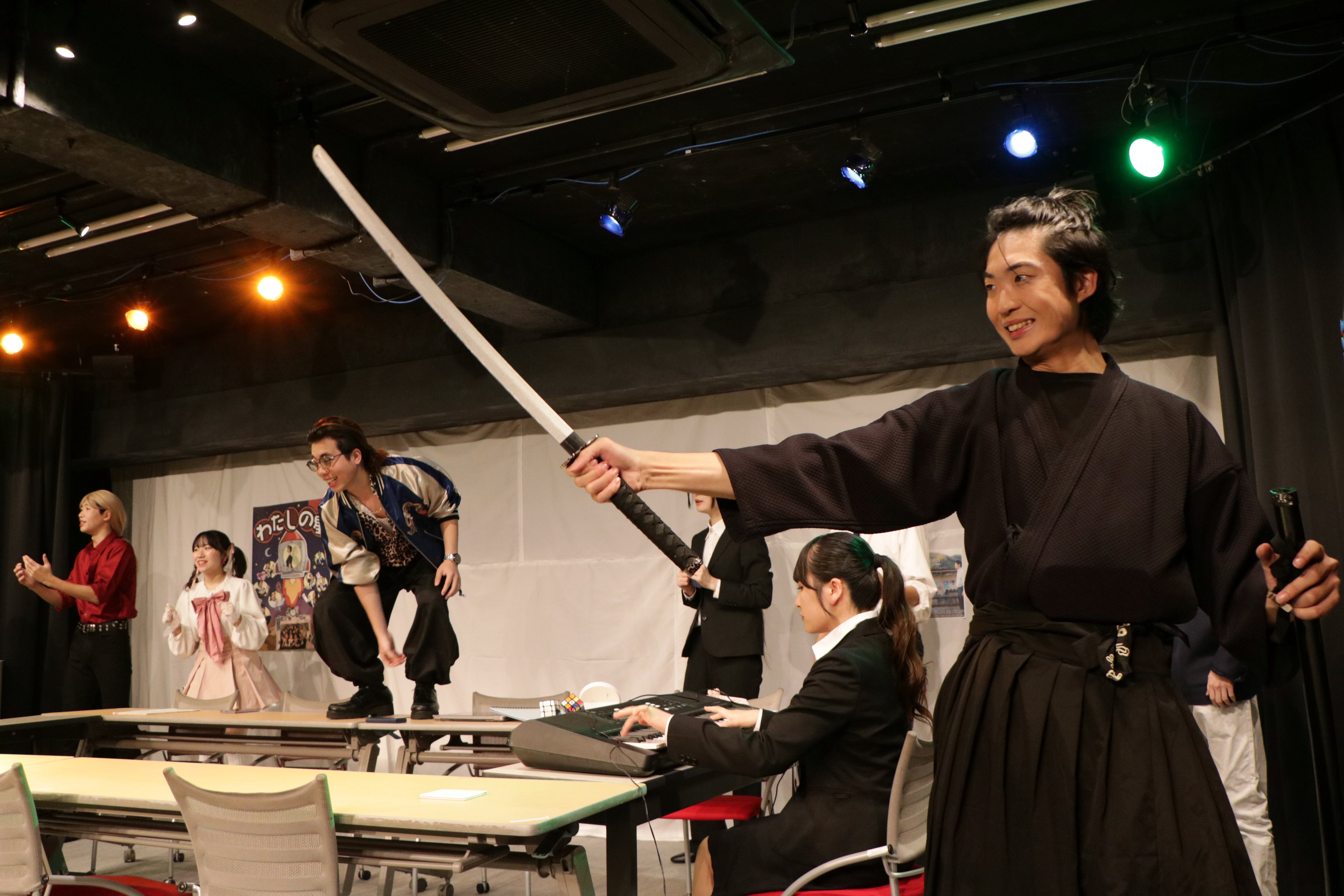 【来校】演劇公演を観に行こう！（俳優学科）
