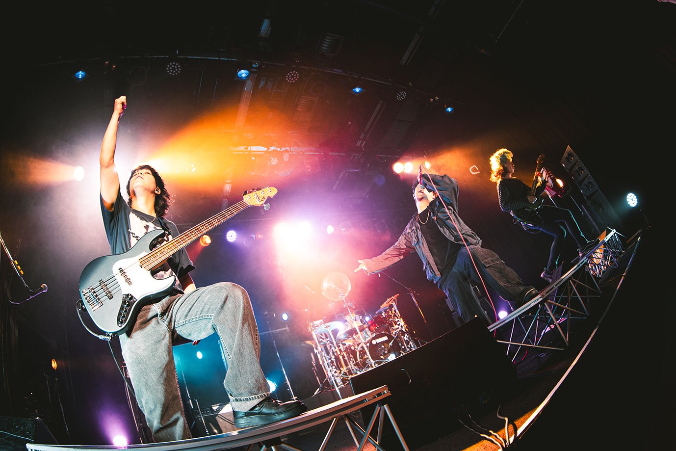 【来校】ライブフォト体験！クリスマスステージを撮ろう！（写真学科）