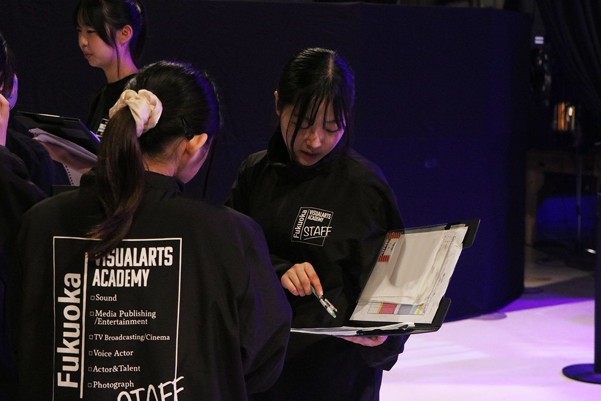 【来校】仕掛ける側を知る！クリスマスライブ講座（マスコミ出版・芸能学科）